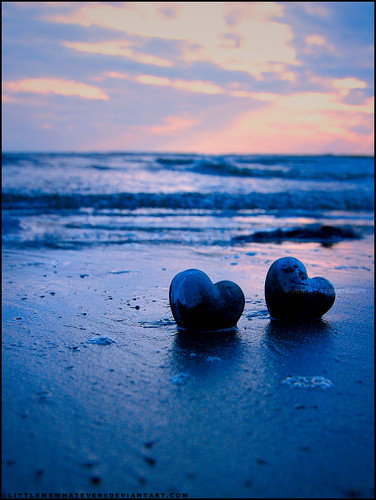 all,we,need,is,love,sign,of,love,corazon,fotografia,beach,beauty-6a40d9a82deb307ad8056ffcadf3d178_h